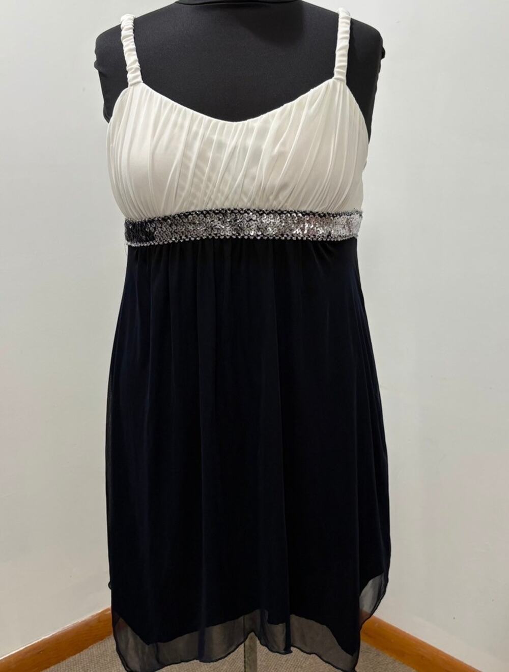 En Focus Women 14W Navy Ivory Sequin Empire Waist Homecoming Cocktail Dress